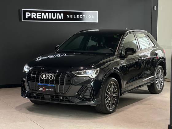 AUDI Q3 2.0 40 TFSI GASOLINA PERFORMANCE BLACK QUATTRO TIPTRONIC AUDI Q3 2.0 40 TFSI GASOLINA PERFORMANCE BLACK QUATTRO TIPTRONIC